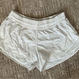 Lululemon Hotty Hot shorts